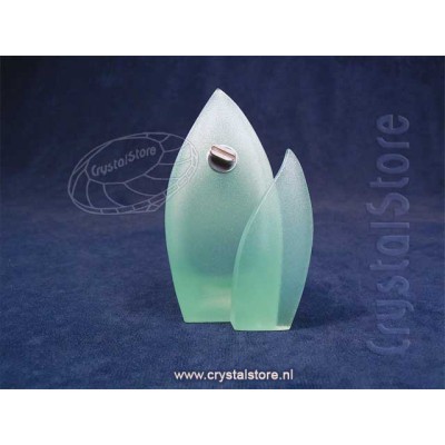 Green Leaf Display Stand