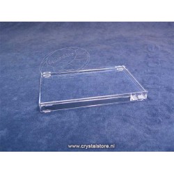 - Crystal Display Base Medium