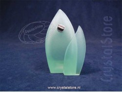 Green Leaf Display Stand