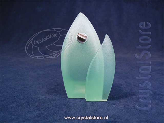 Green Leaf Display Stand